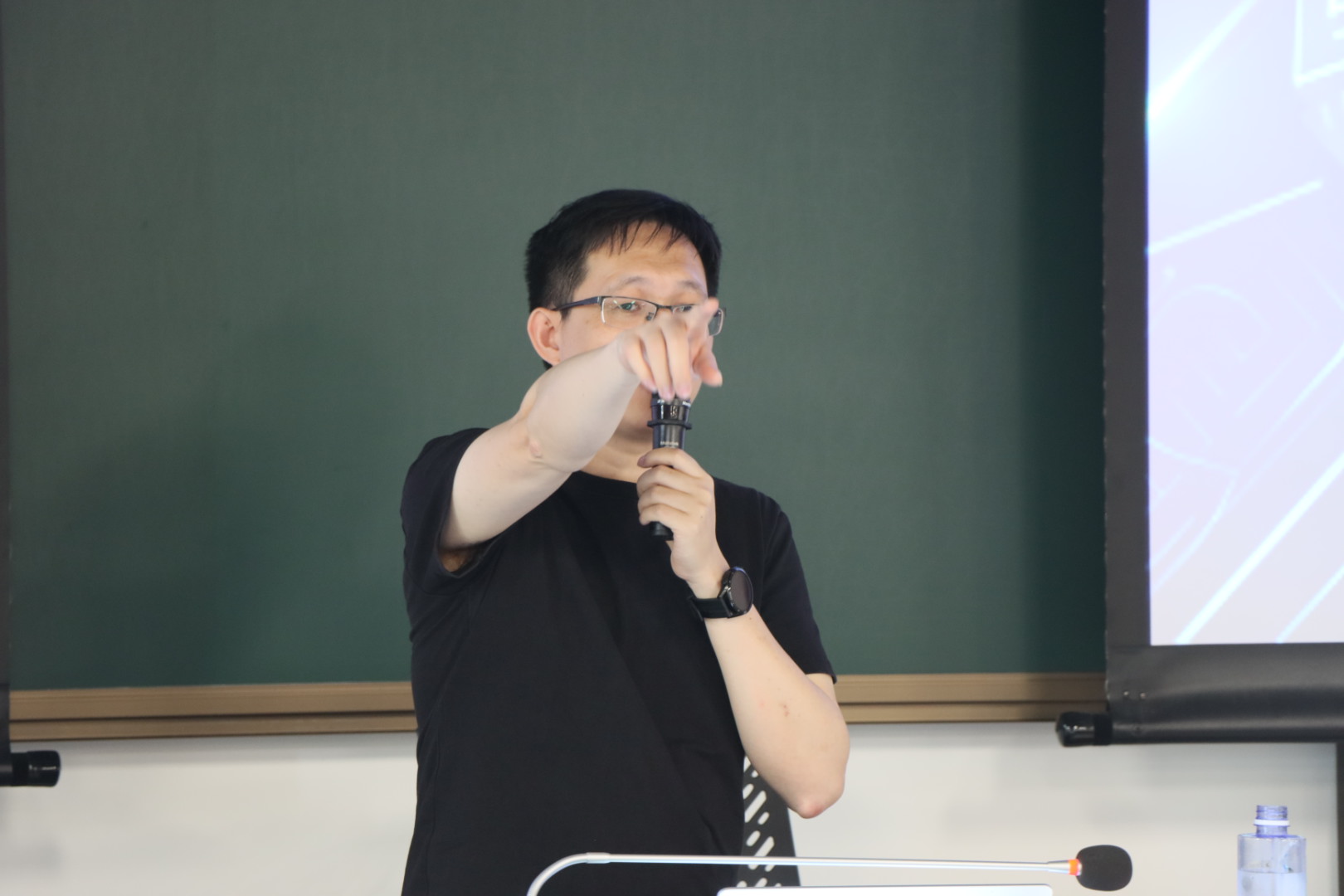华南理工大学AI培训现场图片2_企业人工智能培训_AI技能培训实景