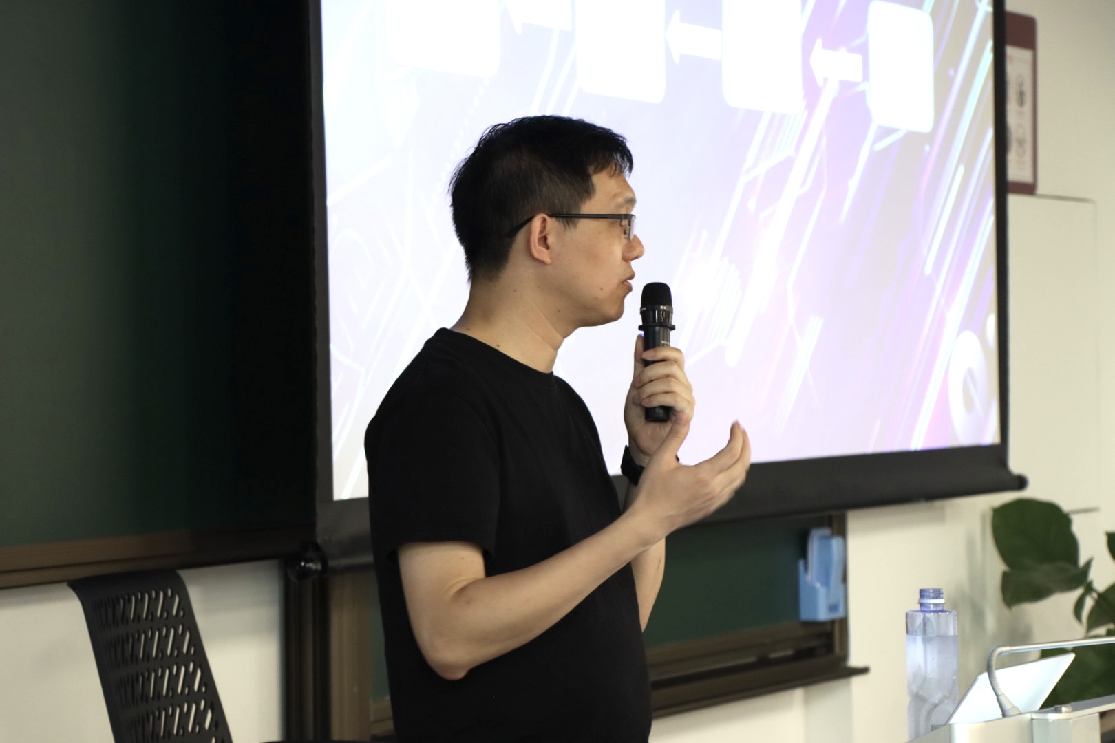 华南理工大学AI培训现场图片3_企业人工智能培训_AI技能培训实景
