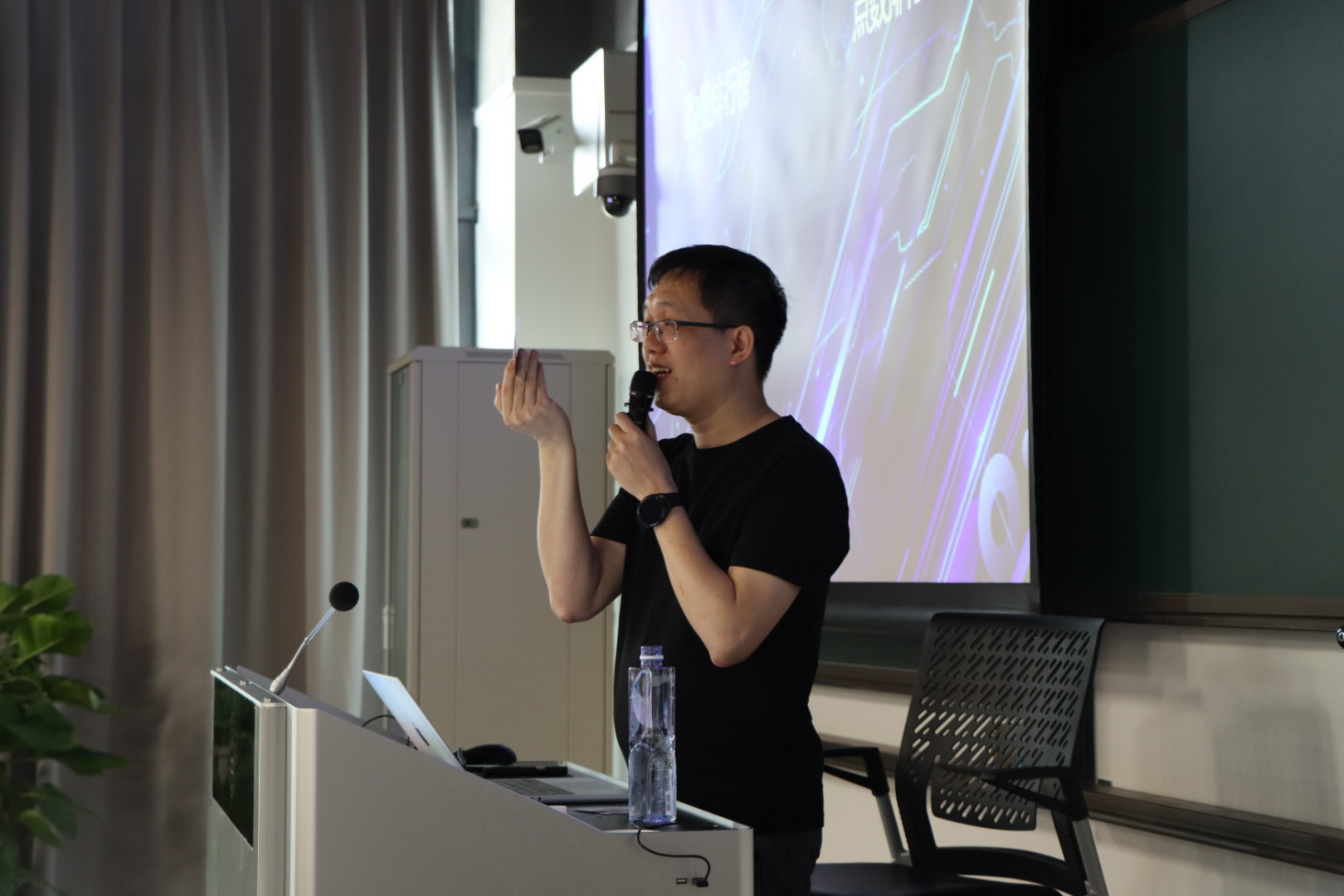 华南理工大学AI培训现场图片4_企业人工智能培训_AI技能培训实景